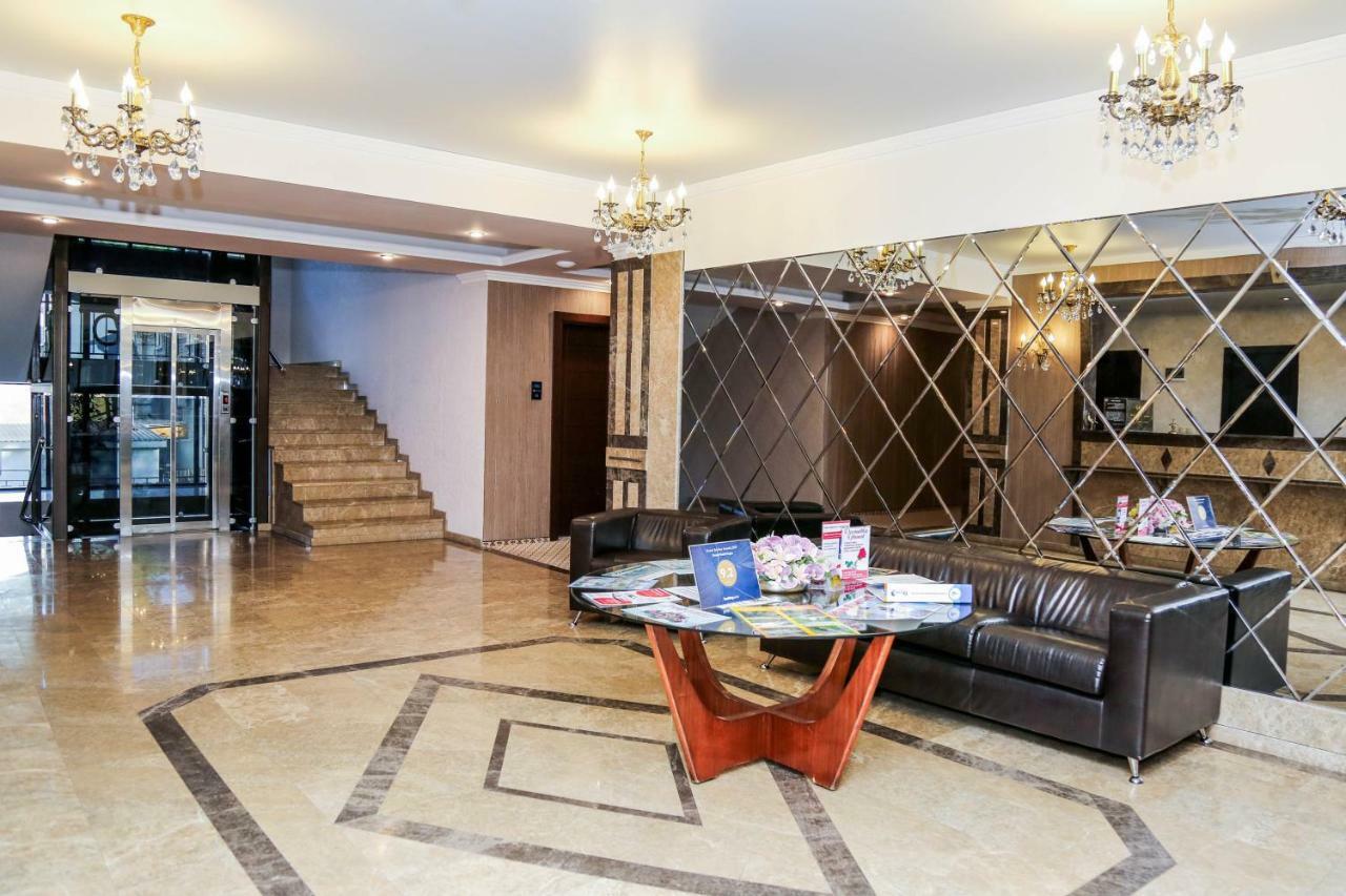 Grand Hotel Gagra Extérieur photo
